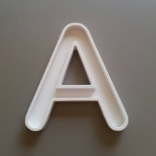 Hohlbuchstabe aus weißem PVC ARIAL ROUNDED